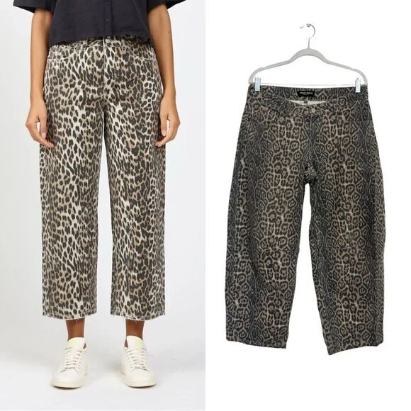 Ashley Mason Denim - Ashley Mason Premium leopard print barrel leg jeans